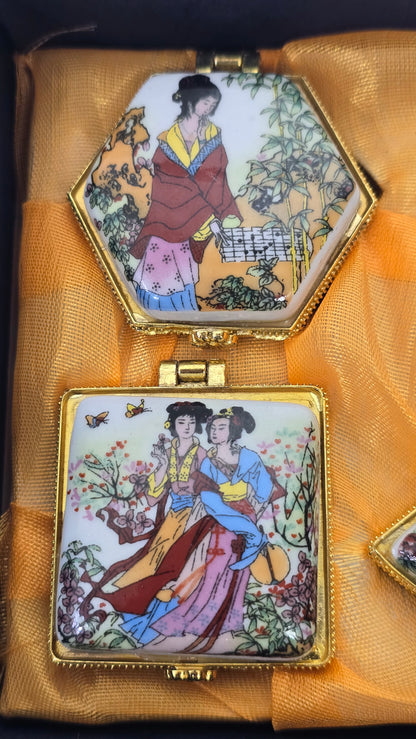 Vintage Chinese Porcelain Hinged Trinket Box Set of 4 Chinoiserie Geisha Pill Case