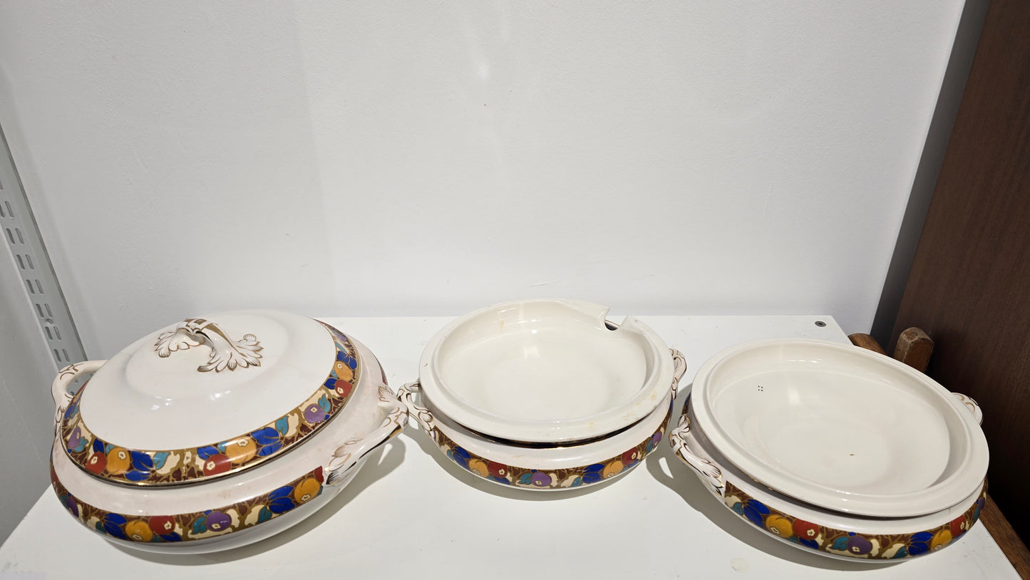 Trio set of Vintage Losol Ware Keeling & Co Berries 5665 Soup & Vegetable Tureens Lidded No Ladle