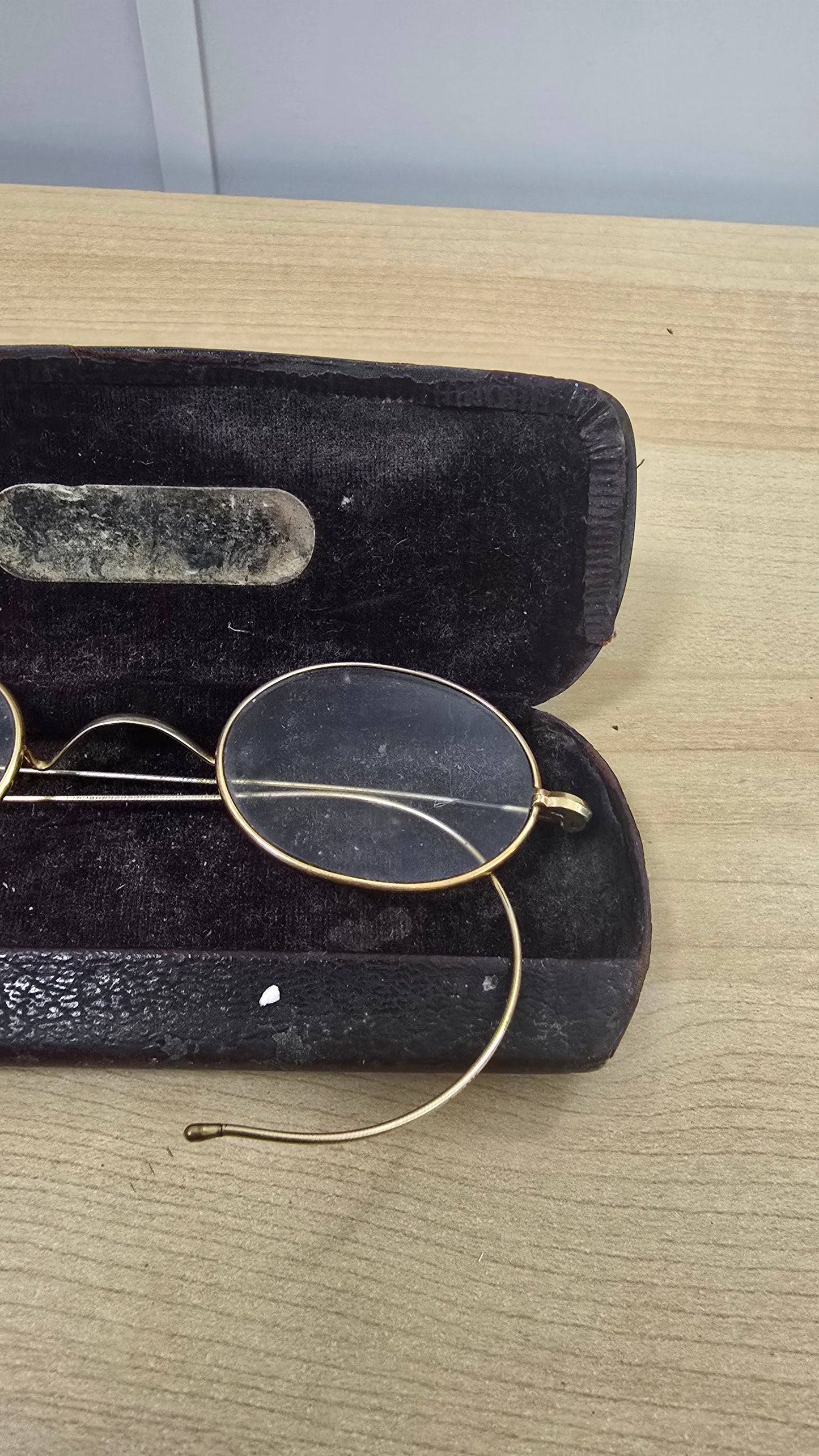 Antique Gold Filled Round Wire Rim Eyeglasses Spectacles Windsor Glasses With Case