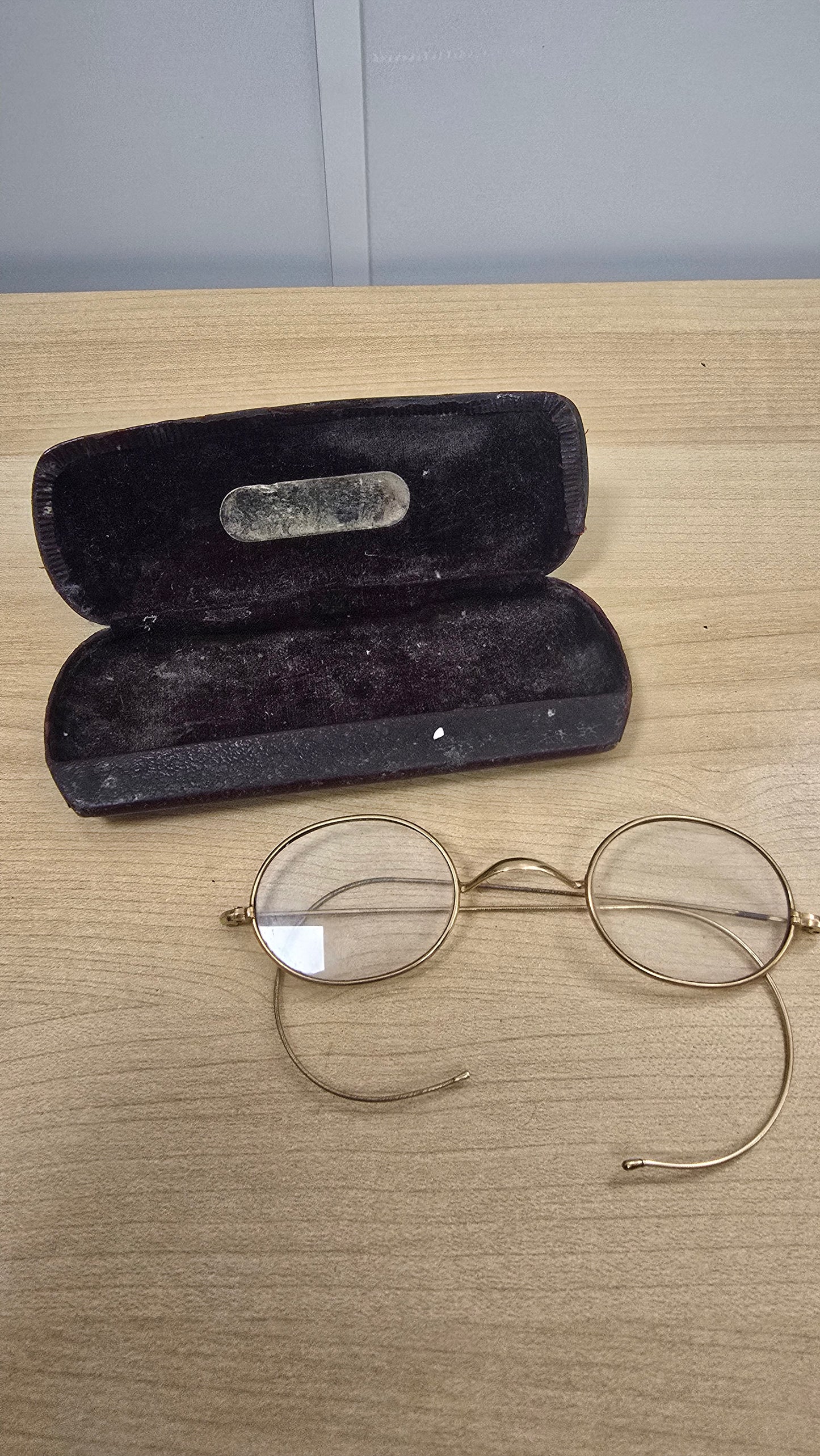 Antique Gold Filled Round Wire Rim Eyeglasses Spectacles Windsor Glasses With Case