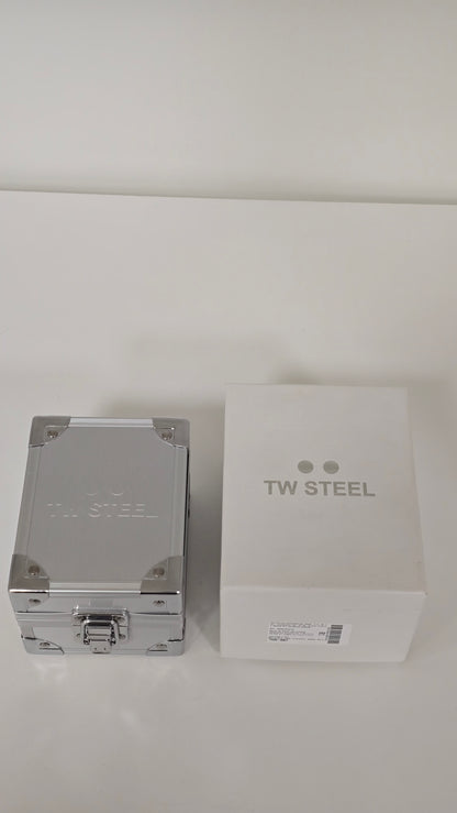 TW Steel Canteen TW515 Watch 45mm Purple/Blu Dial & Strap - Full Box Set & New Battery