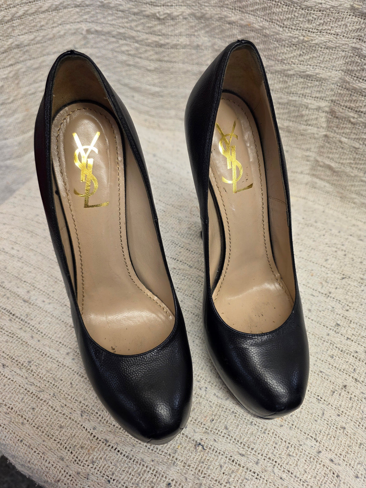 Yves Saint Laurent Black Leather Platform Heels EU 39 1/2