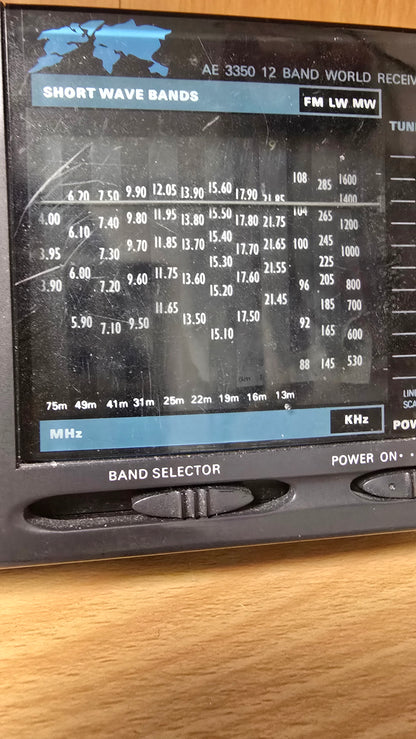 Philips AE3350 12-Band World Receiver Radio - Fully Tested & Working