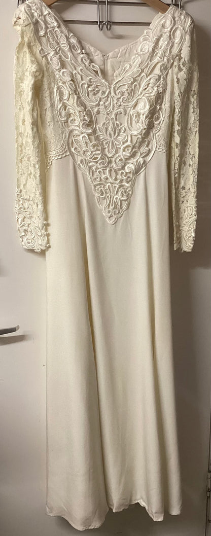 Jessica McClintock Vintage Off white Wedding Dress US Size 6