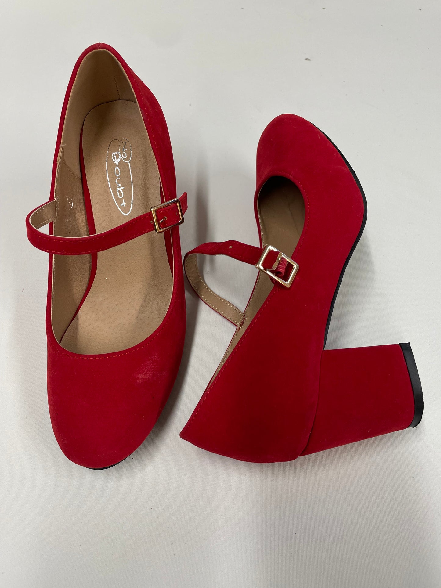 No Doubt Red Toe Across Foot Strap Chunky Heel Shoes Size 3