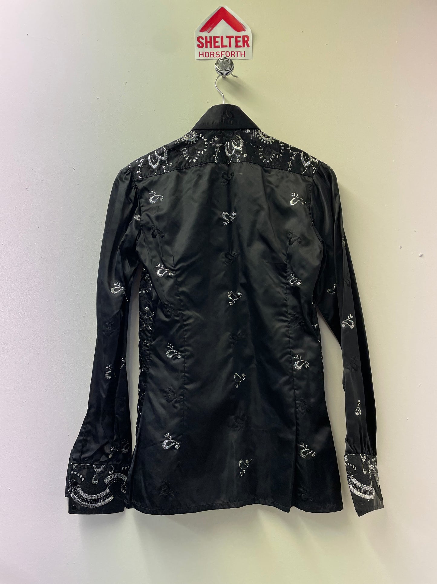 Vintage/Retro Embroidered Satin Blouse Black/Silver Size Small