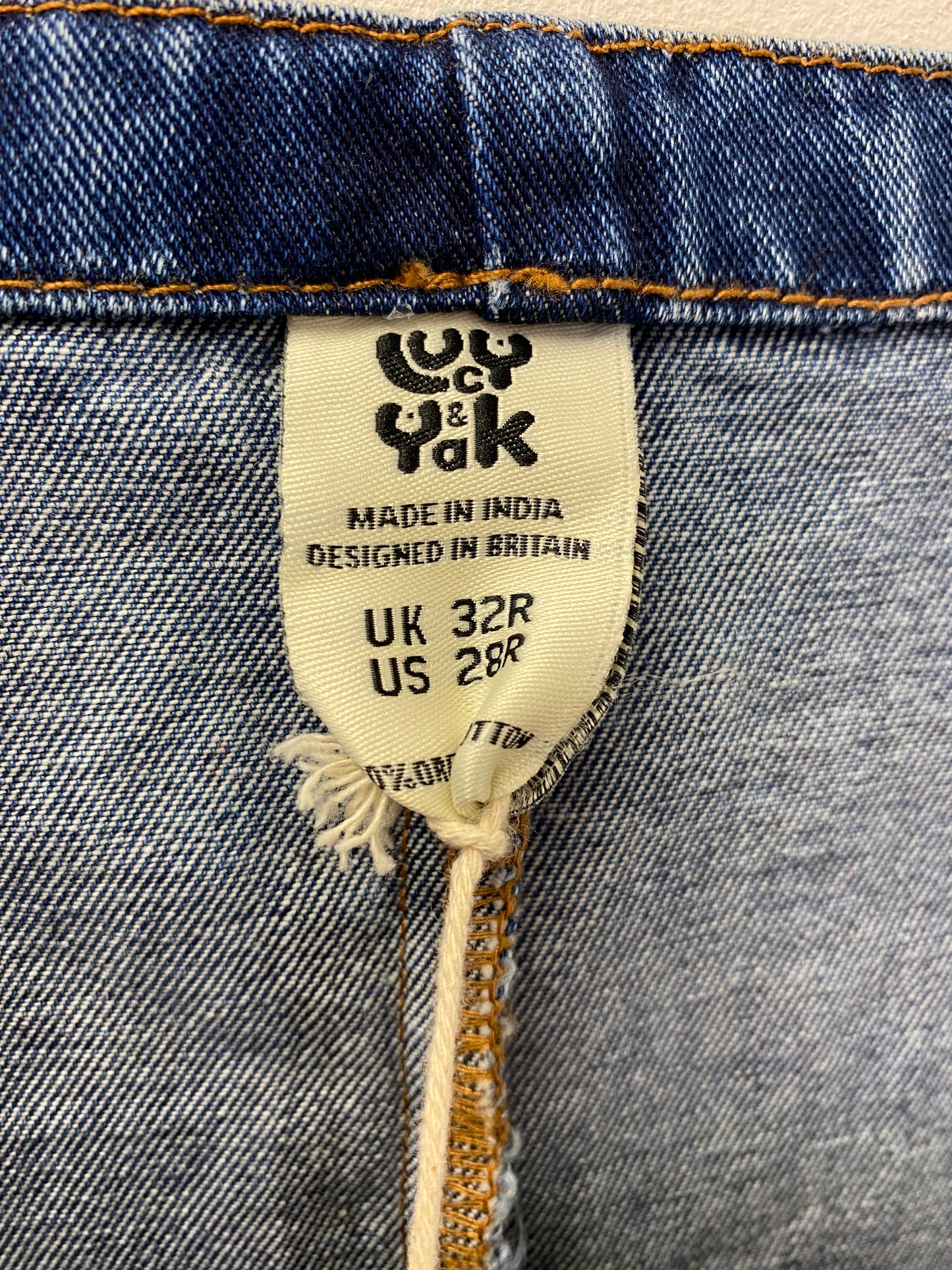 BNWT Lucy and Yak Original Dungaree Shorts Organic denim 32R