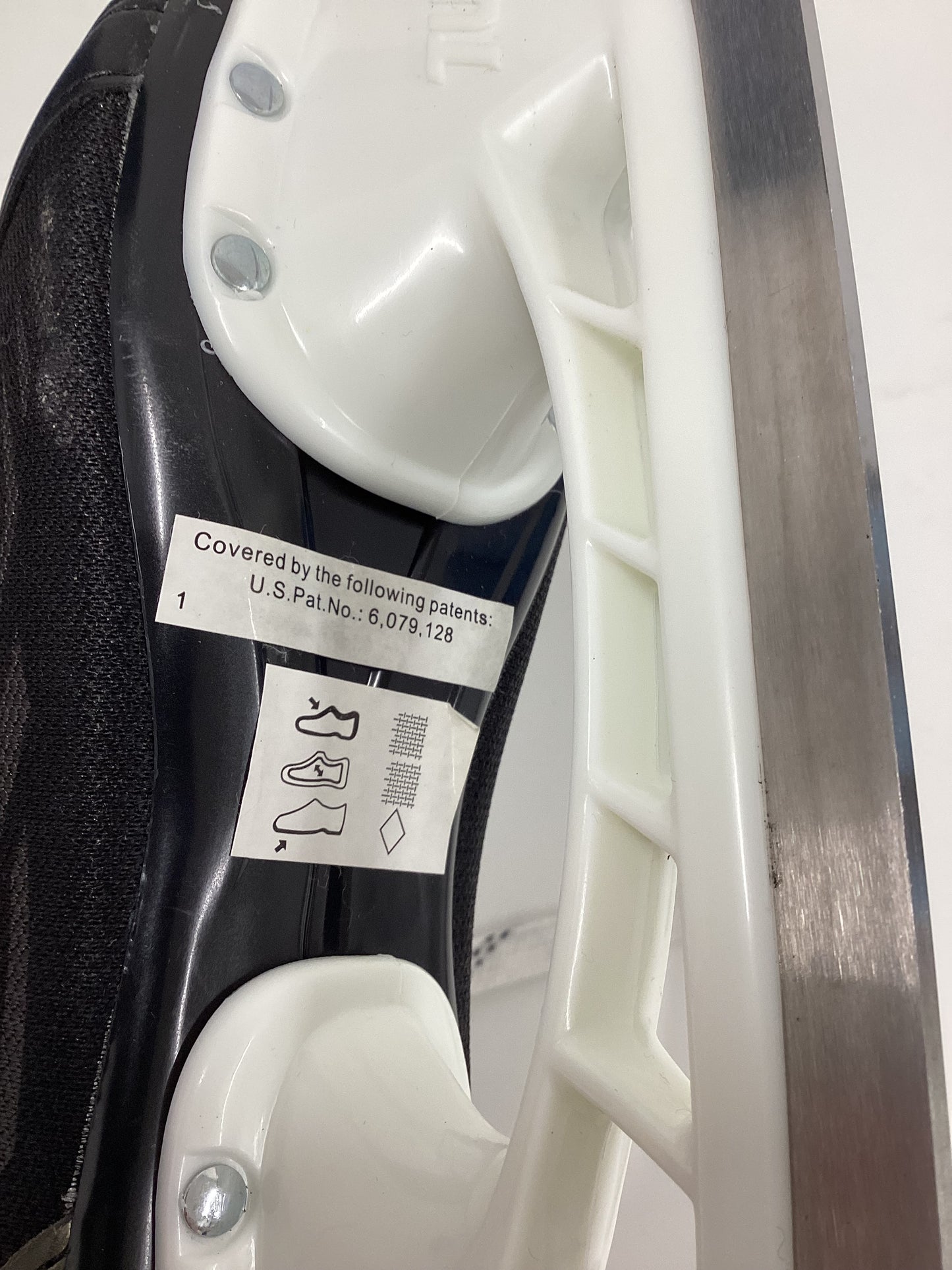Baver Supreme S140 Ice Hockey Skates