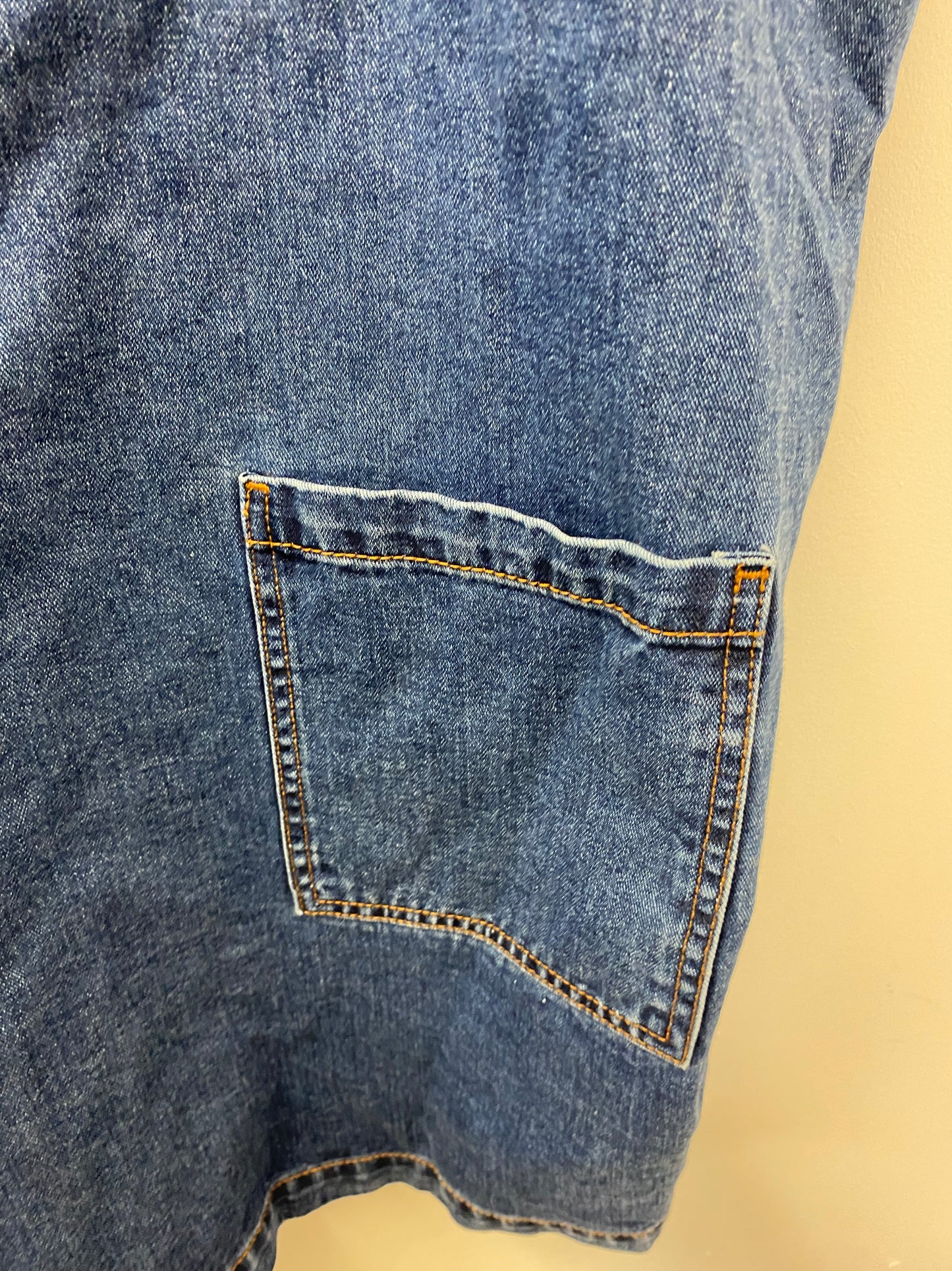 BNWT Lucy and Yak Original Dungaree Shorts Organic denim 32R