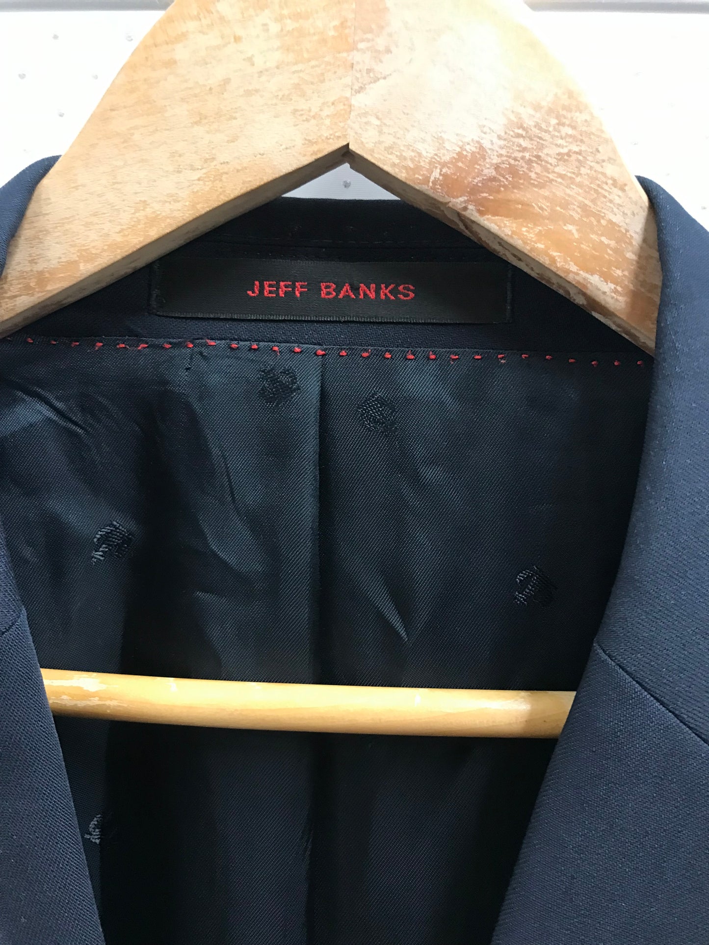 Jeff Banks Navy Blue Suit. Jacket 48inch Chest Regular Fit, Trousers 42inch Waist Regular Fit