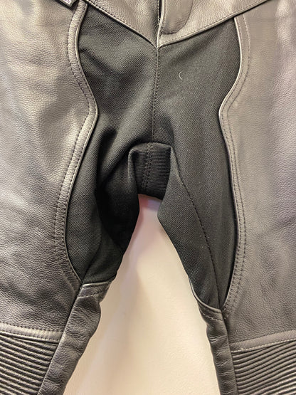 Akito Body Guard CE Protection Leather Biker Trousers Black Size 14