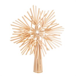 Straw Star tree topper, weaved to have a big star pattern shape. 