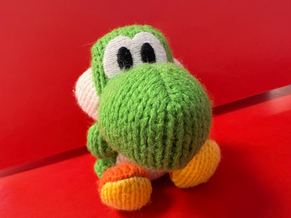 Yarn Yoshi Amiibo