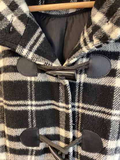 Jane Norman, White and Black Plaid Jacket, With Belt, Size 10, Autumn