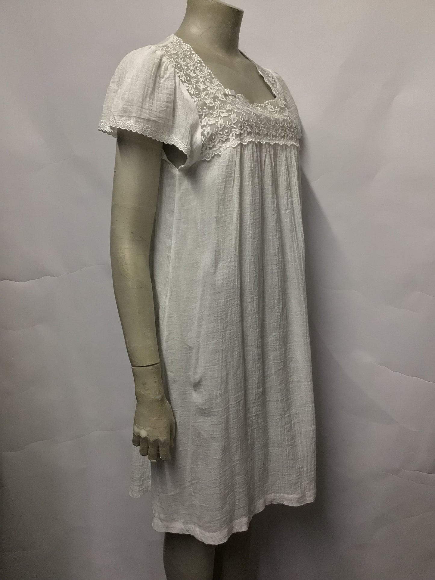 Christian Dior White Cotton Night Dress Saks Fifth Avenue Small