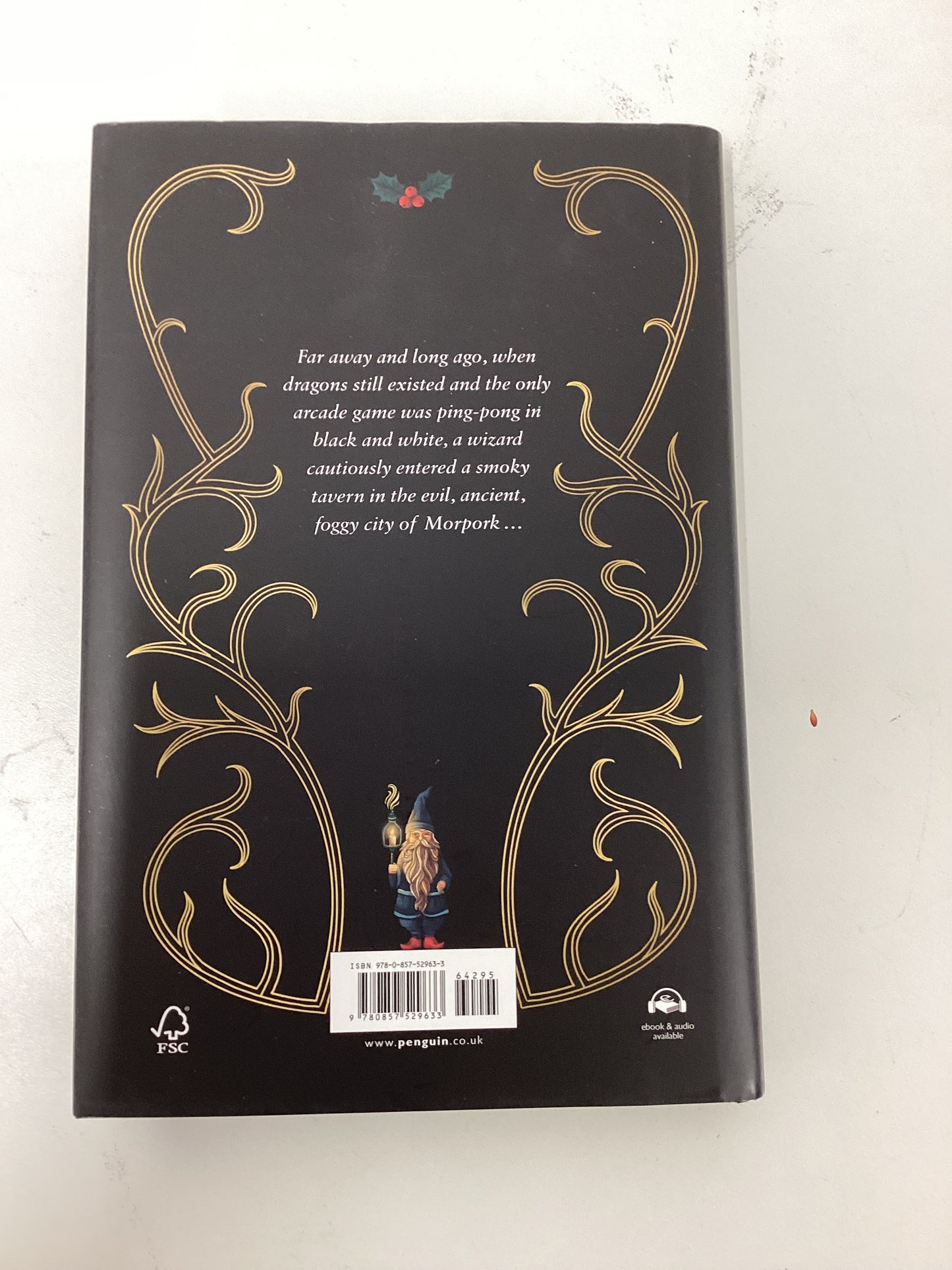 Terry Pratchett Discworld Novels