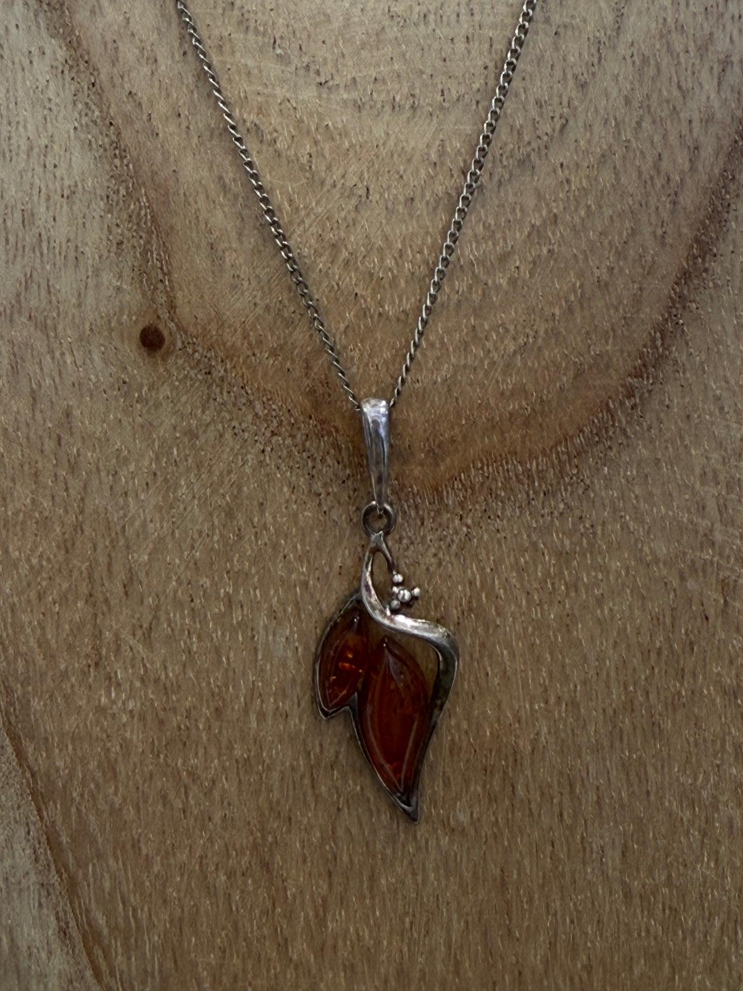 925 Silver Necklace With Amber Gemstone