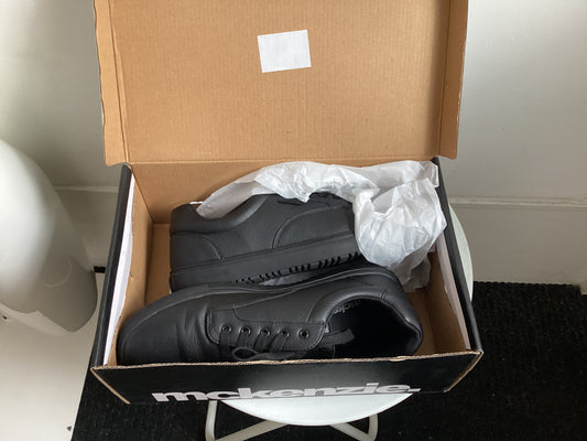 McKenzie, Black Trainer, Size 10, New in Box