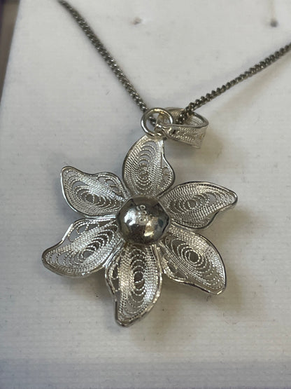 Silver 925 Filigree Flower Necklace