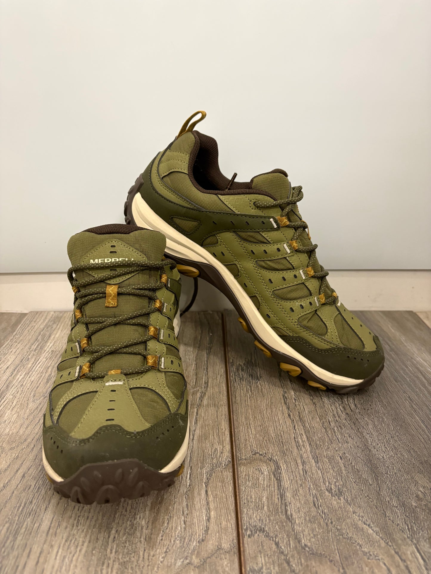 Merrell Accentor Sport 4 GORE-TEX Men’s Green Walking Shoes Size 10