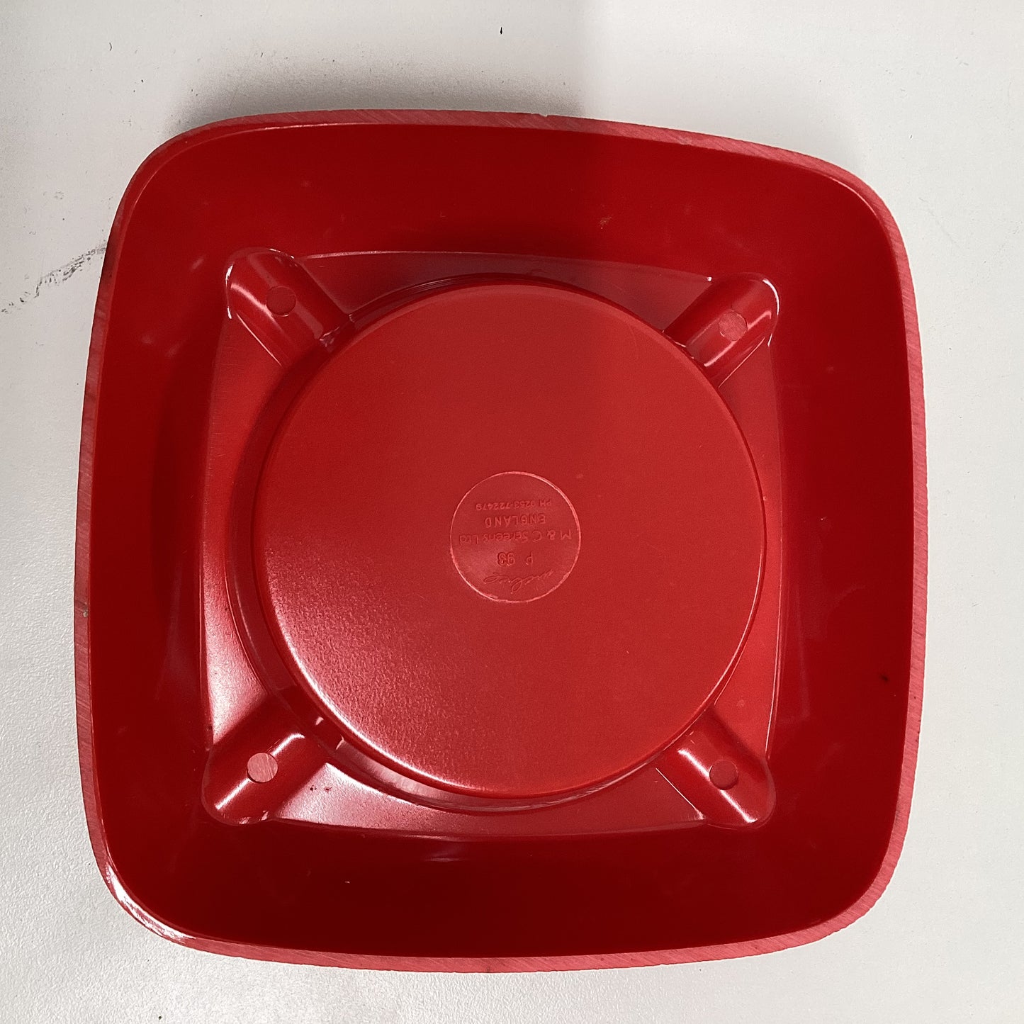 Vaux Ashtray With Coasters And Plinth