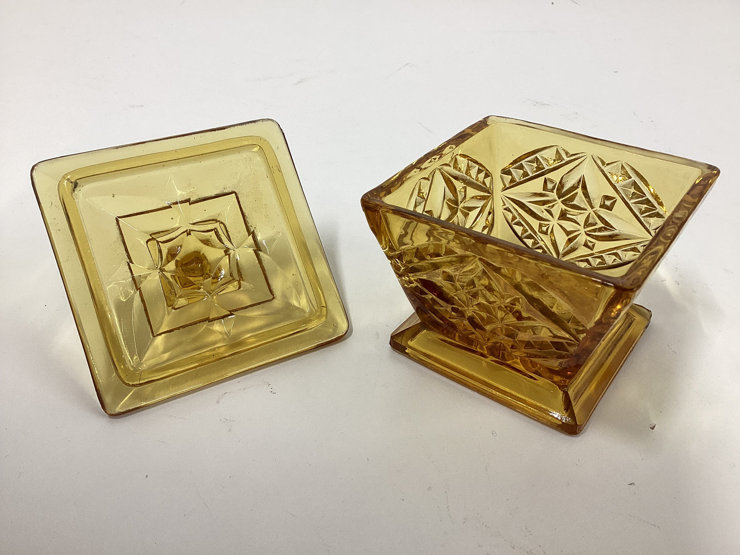Amber Glass Set