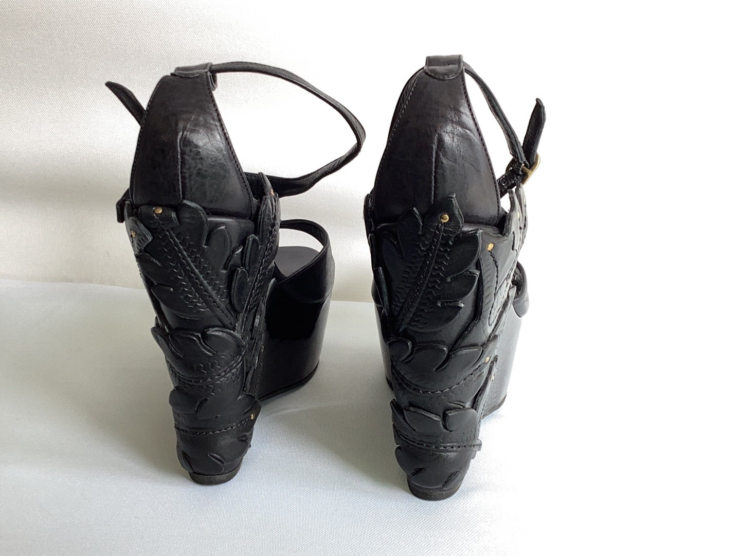 Alexander McQueen Black Leather Floral Platform Heels Size 6