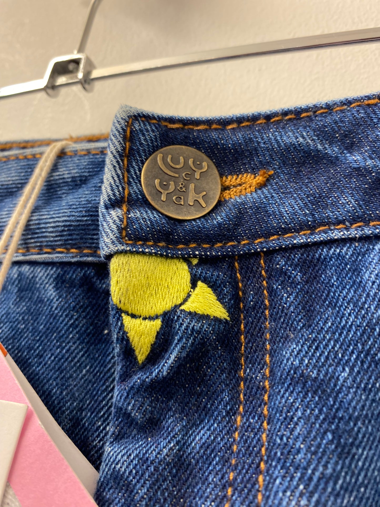 BNWT Lucy and Yak Dana Mom Jeans Organic Denim Solange Embroidery Size 50R