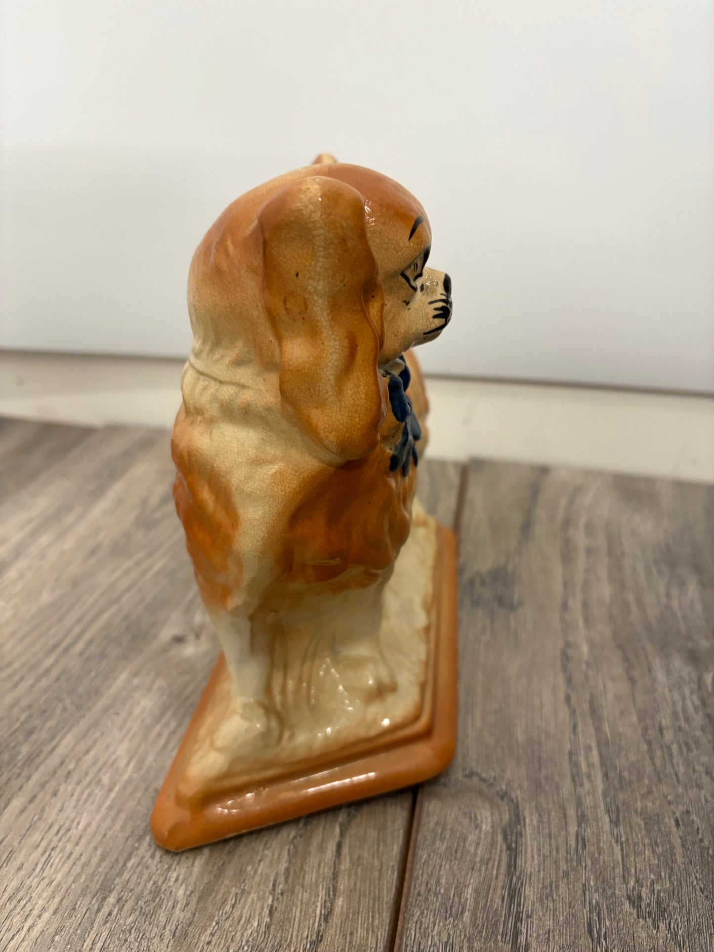Vintage Mantel Pekingese Dog Figurine
