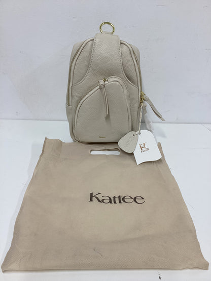 Kattee Sling Back Crossbody Leather Bag