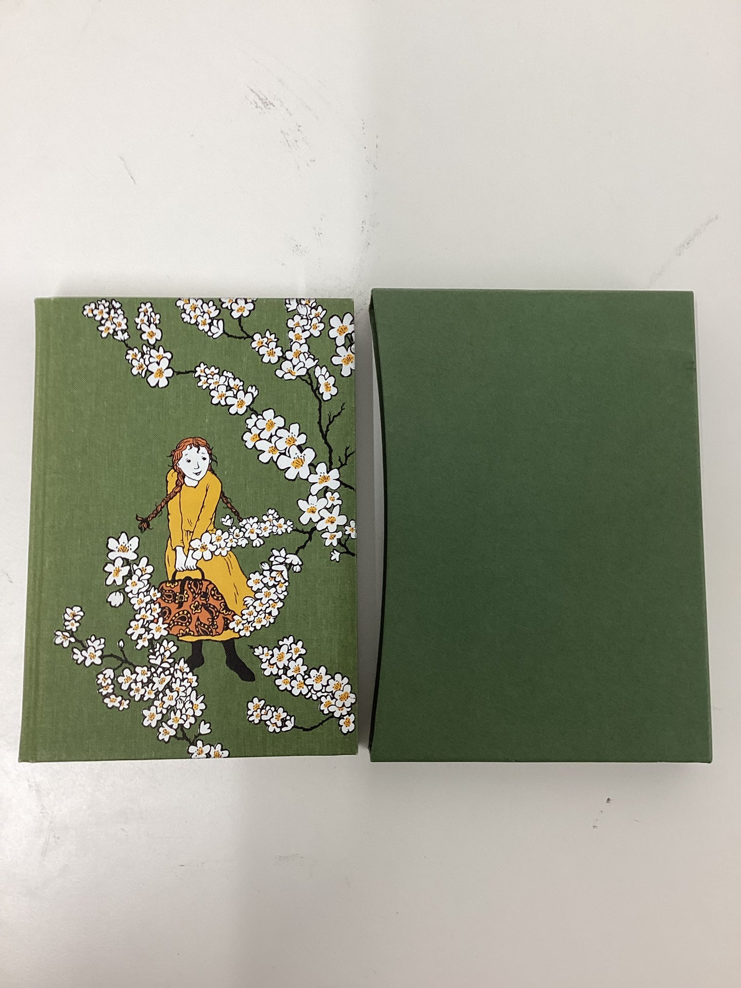 Anne Of Green Gables By C M Montgomery