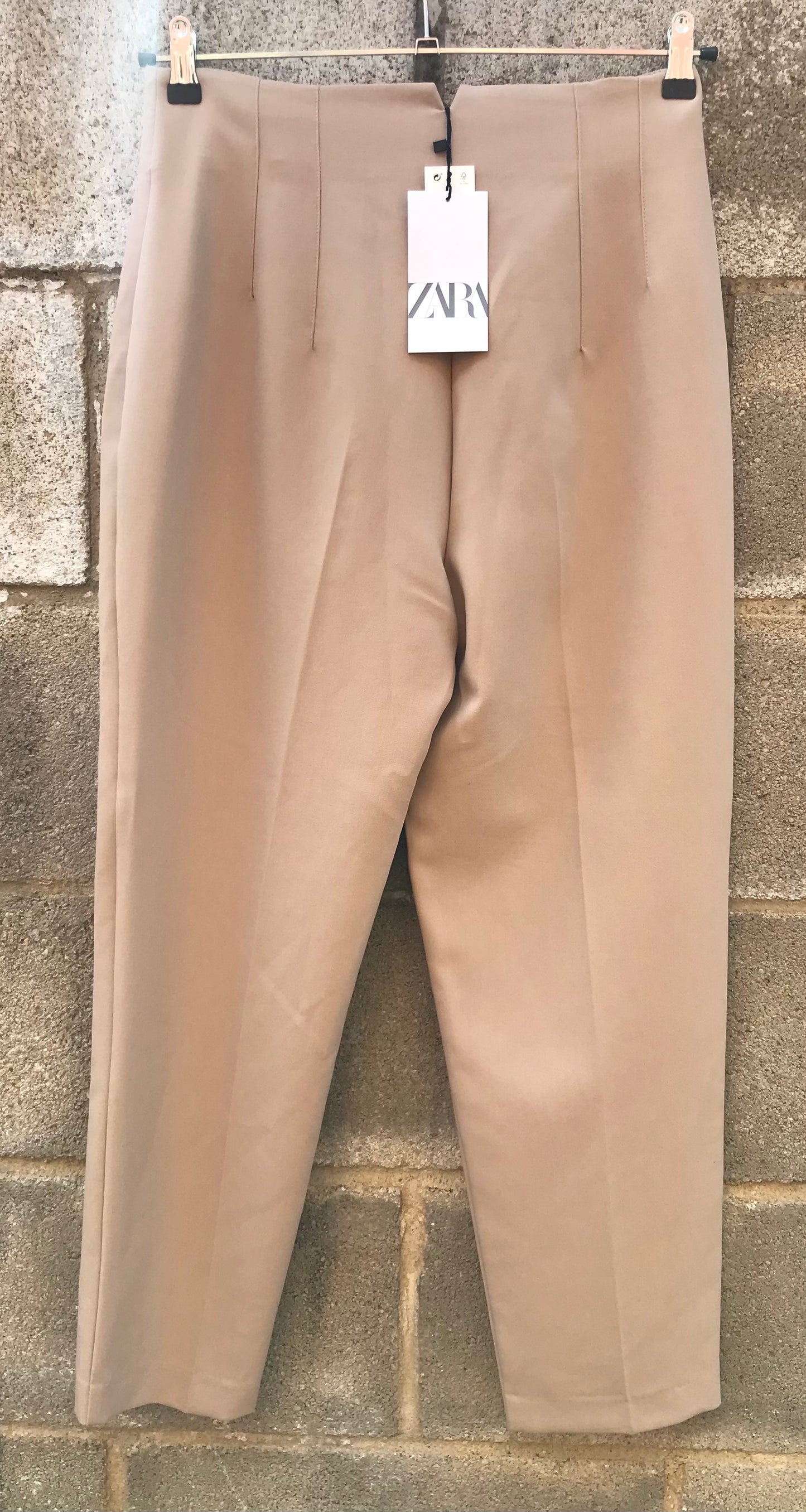 Zara Women's Beige Trousers Large