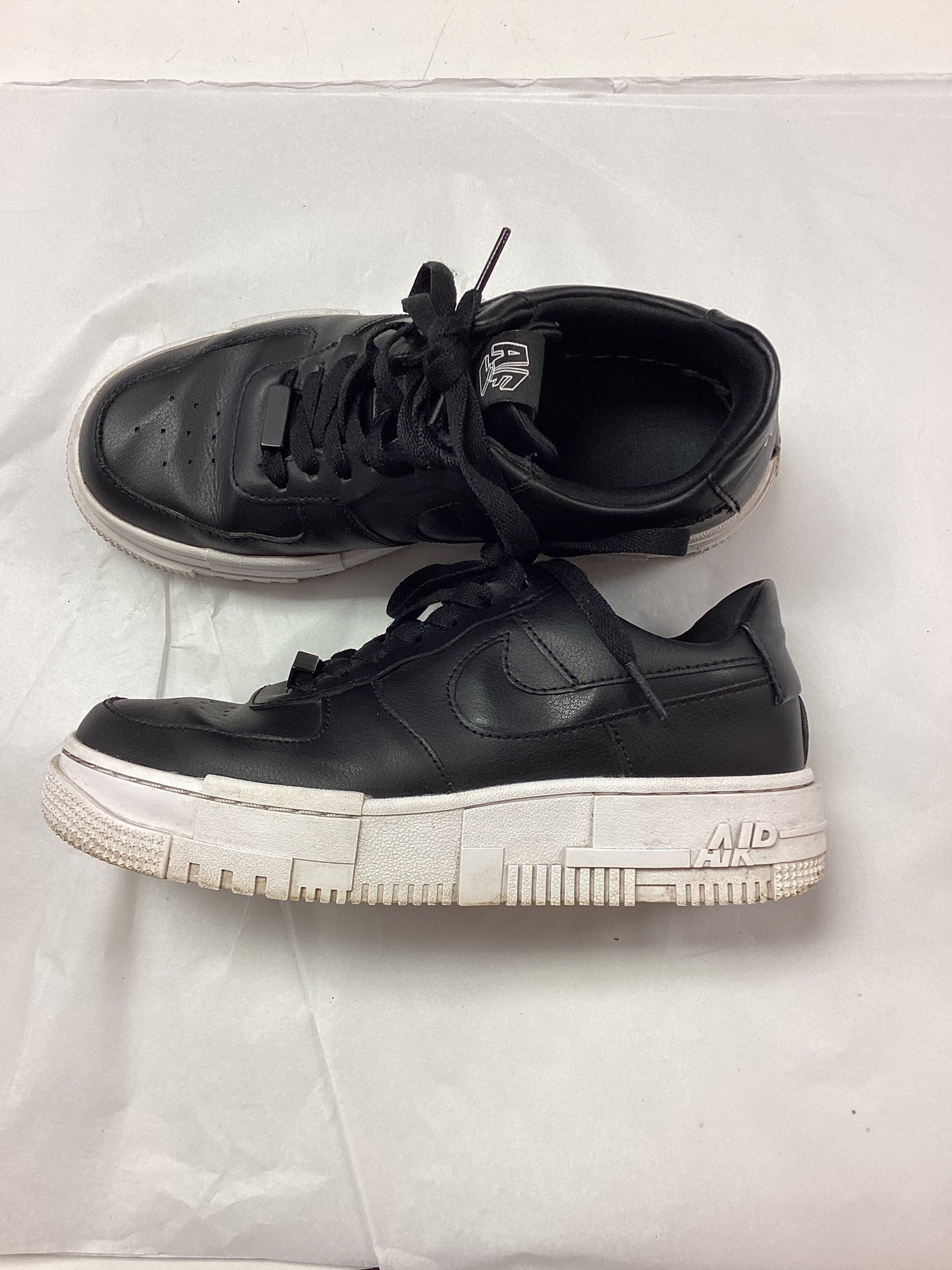 Nike Air Force Size 4.5