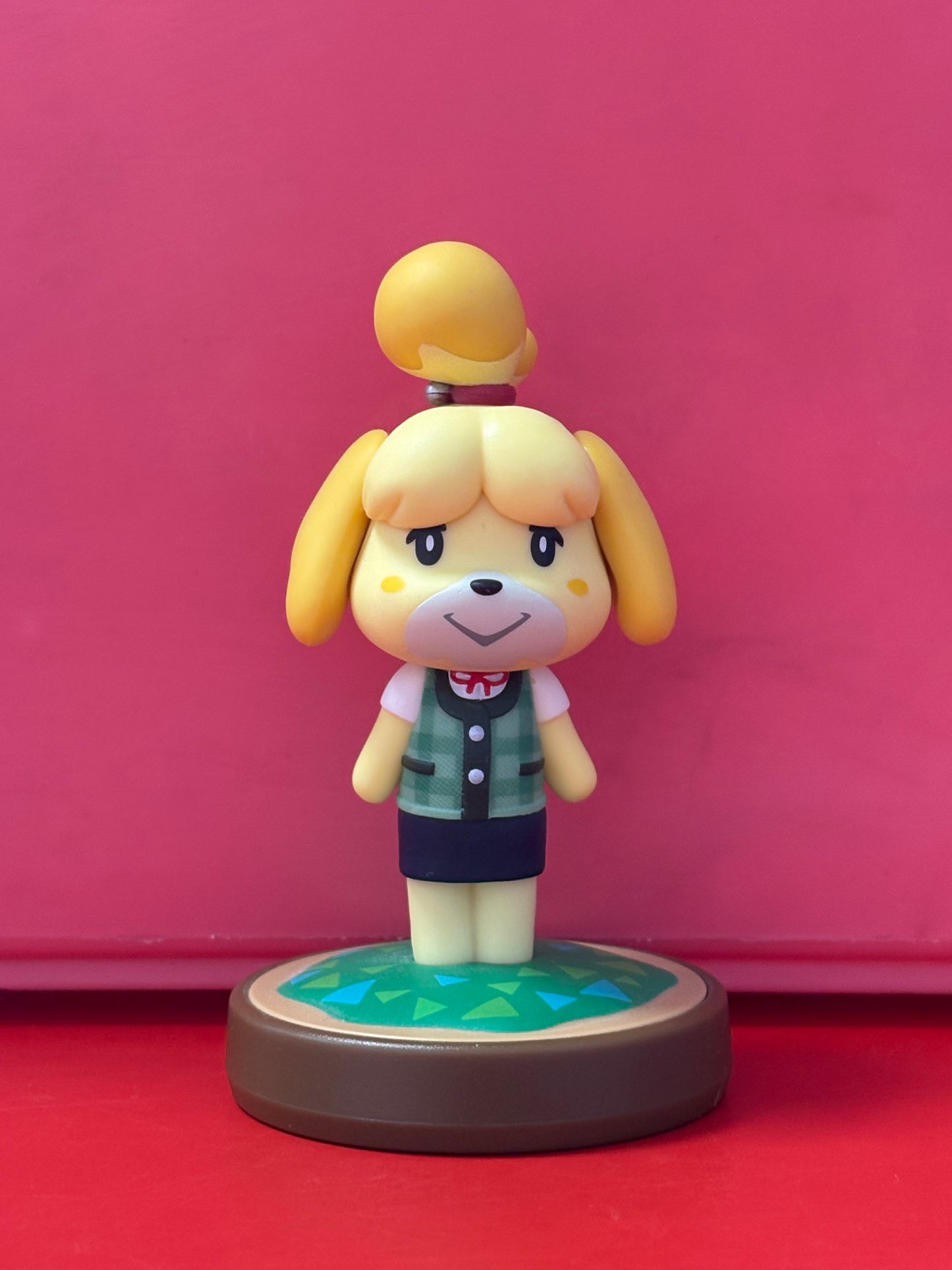 Isabelle Summer Outfit (Animal Crossing) Amiibo