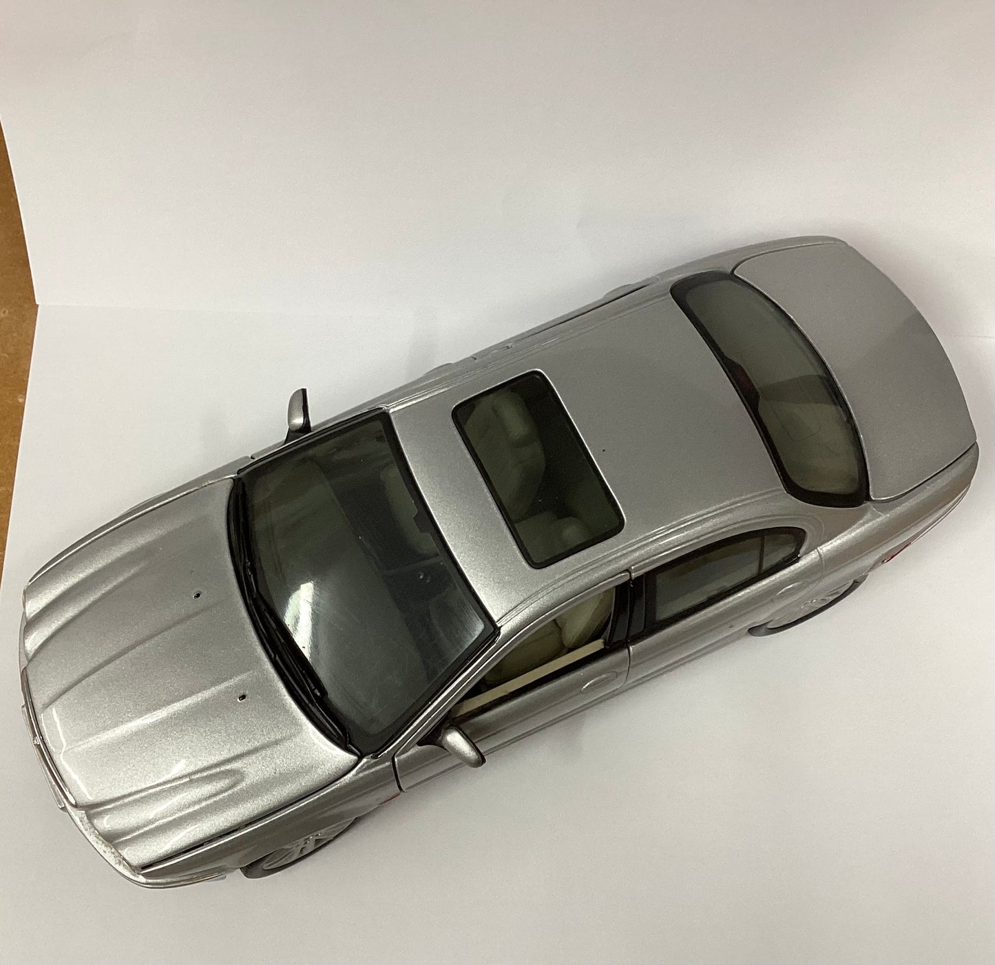 Jaguar X-Type, Maisto, 2001, Scale 1/18 , Good Condition, No Box