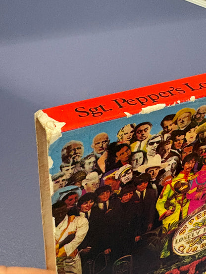 The Beatles - Sgt Pepper’s Lonely Hearts Club Band original CD