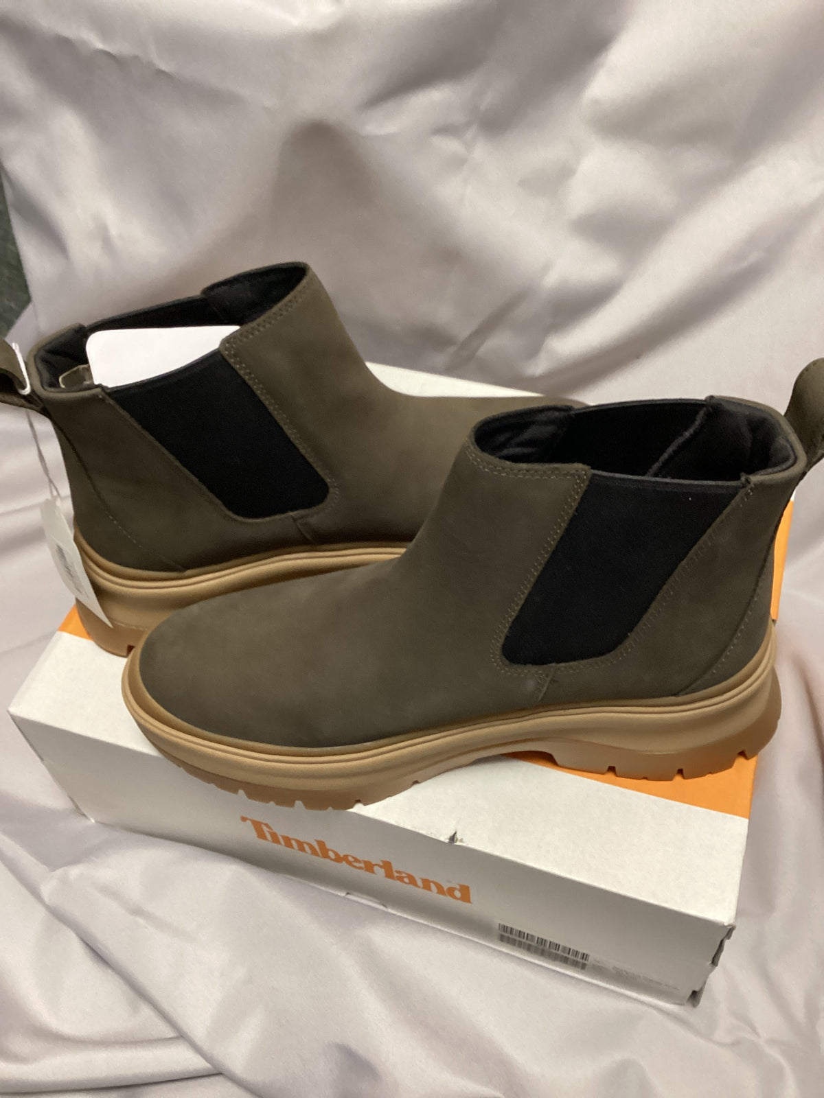Timberland Roxie Lane Mid Chelsea Boot UK 8 -Brand New