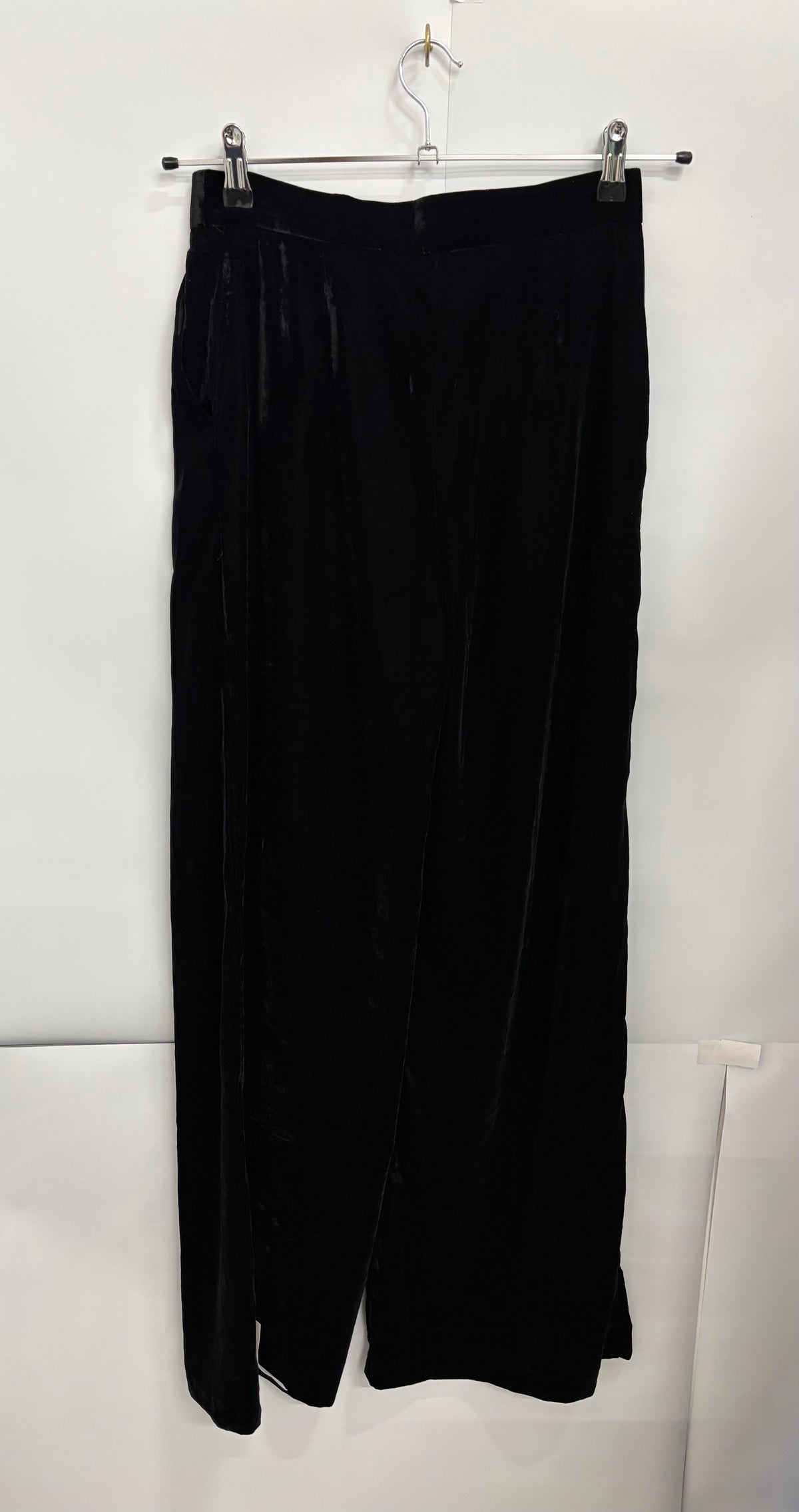Nobody's Child Black High-Waisted Wide Leg Velvet Trousers Size 8 - BNWT