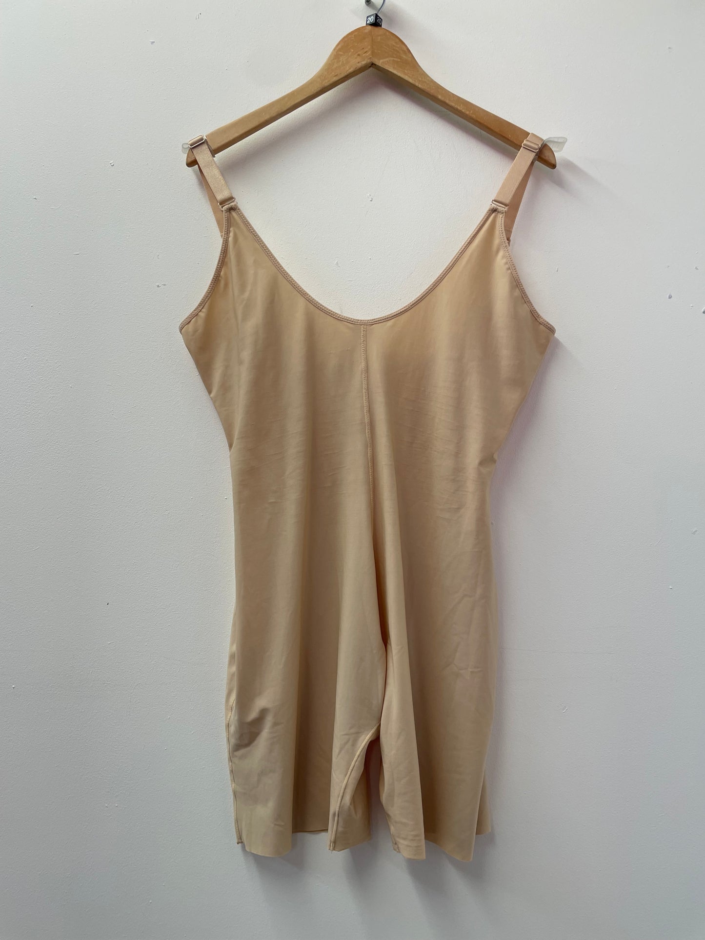 Body Defining Shapewear Beige Size 3XL