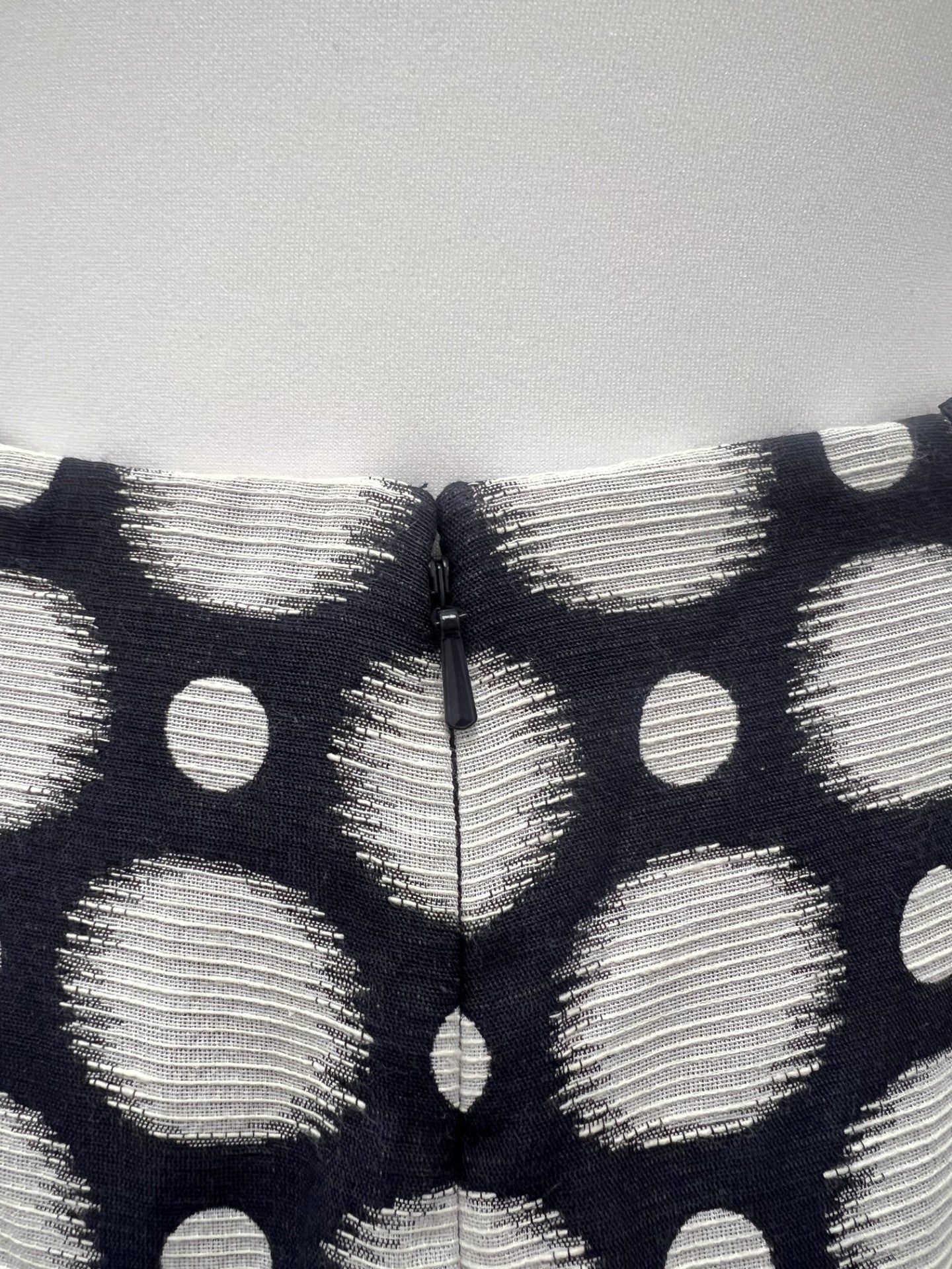 Jacques Vert Black White Midi Skirt Size 8 BNWT