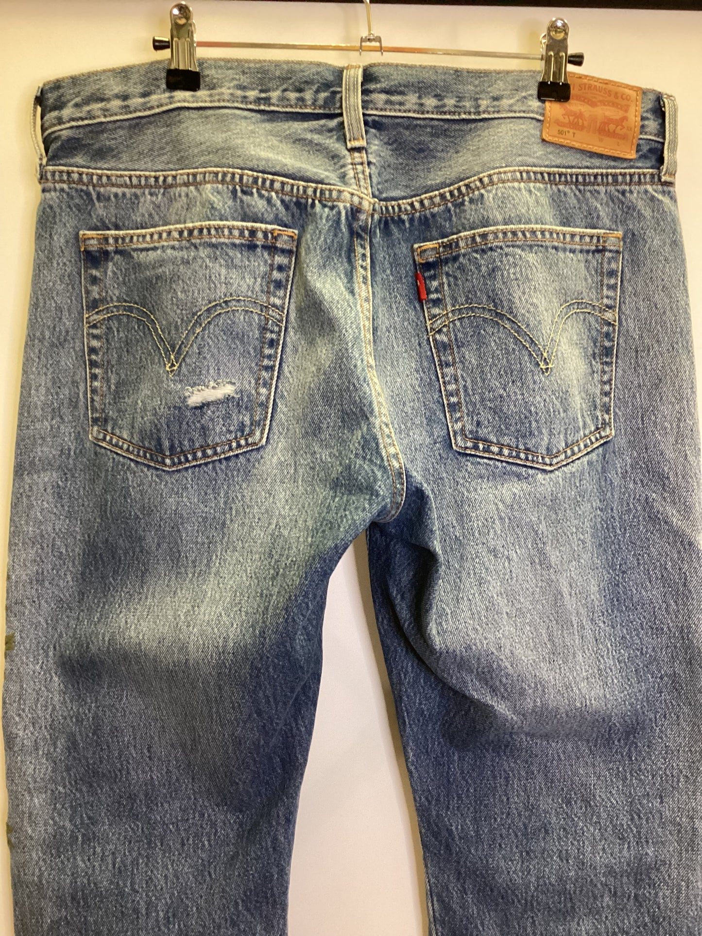 Levi's Red Roses Blue Jeans W36 L26