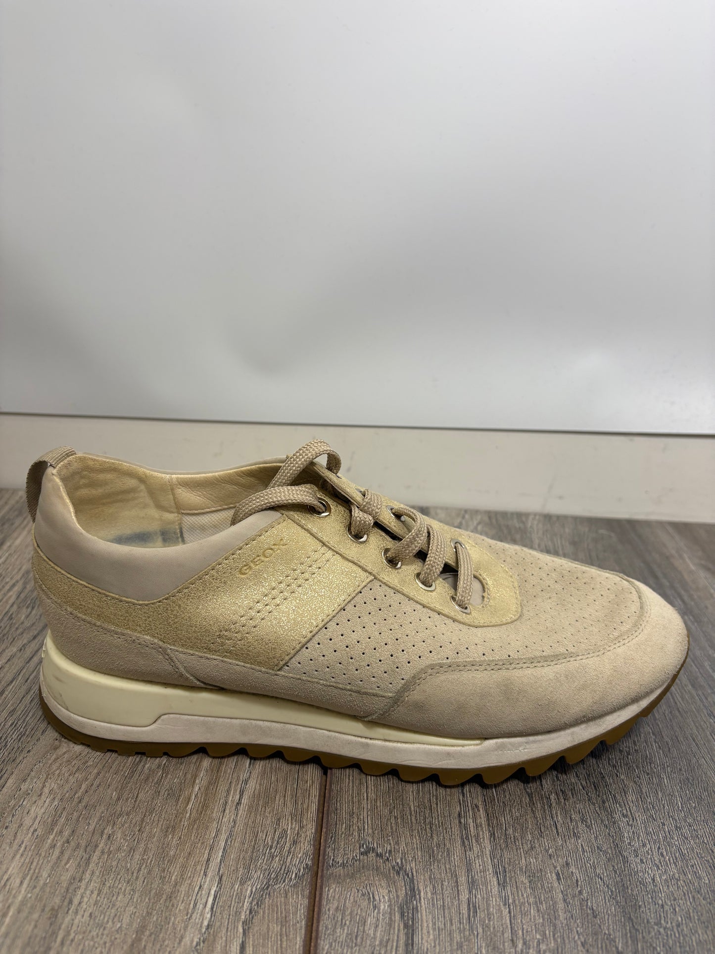 Geox Womens D Tabelya A Beige Trainers Size 6