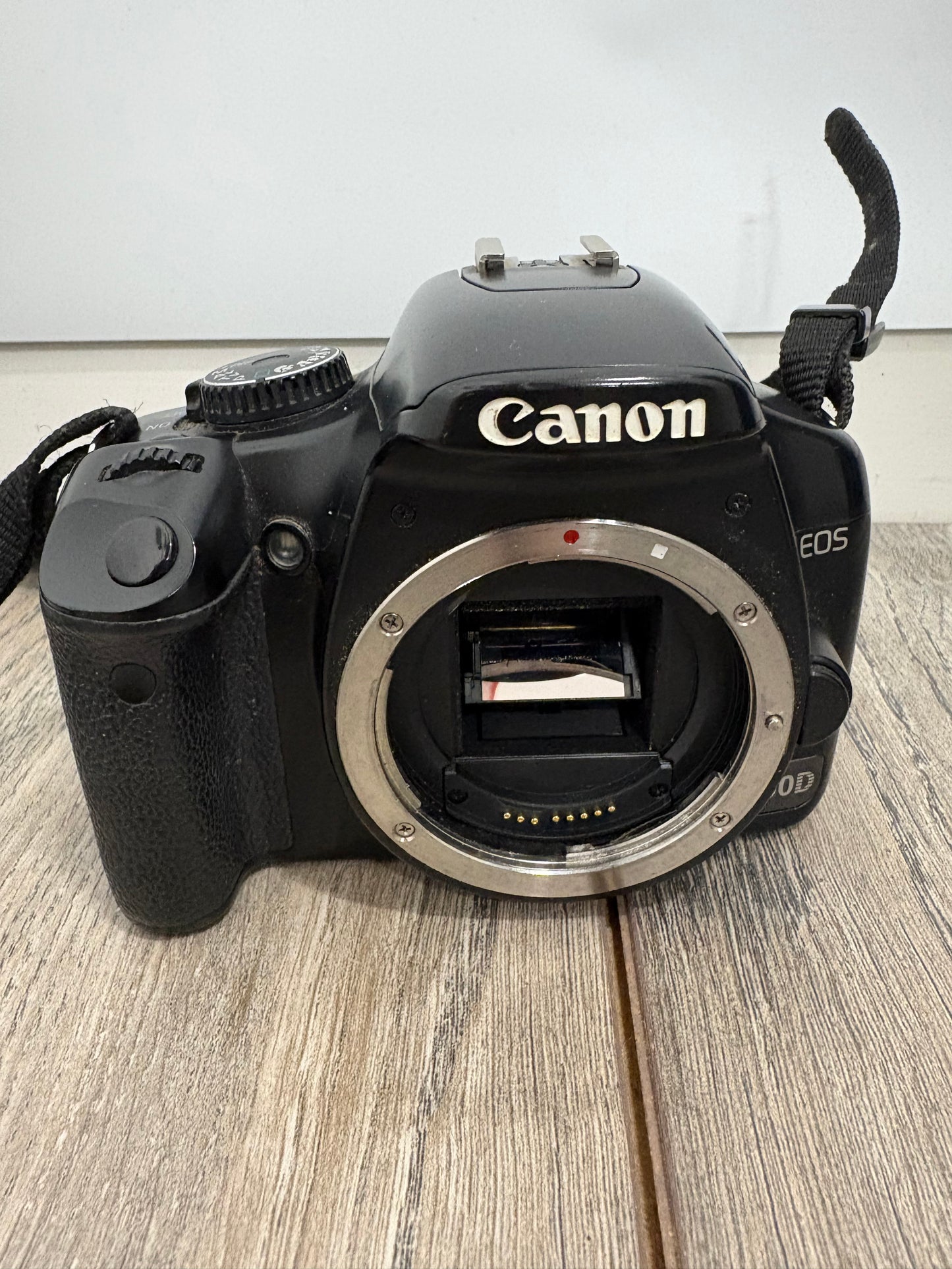 Canon EOS 450D Digital Camera Body