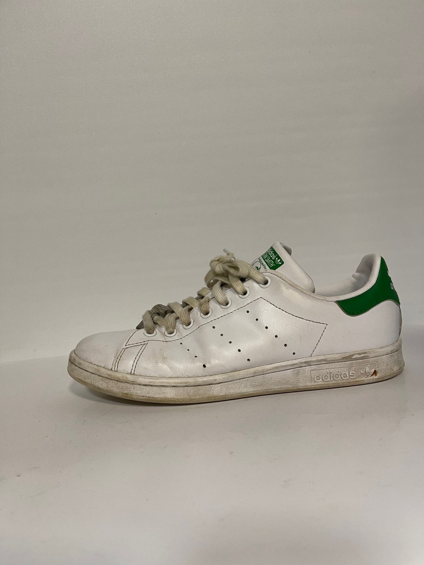Adidas stan smiths size 4 Clearance