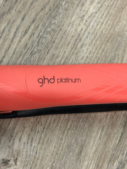 ghd Platinum Pink Blush Hair Straightener