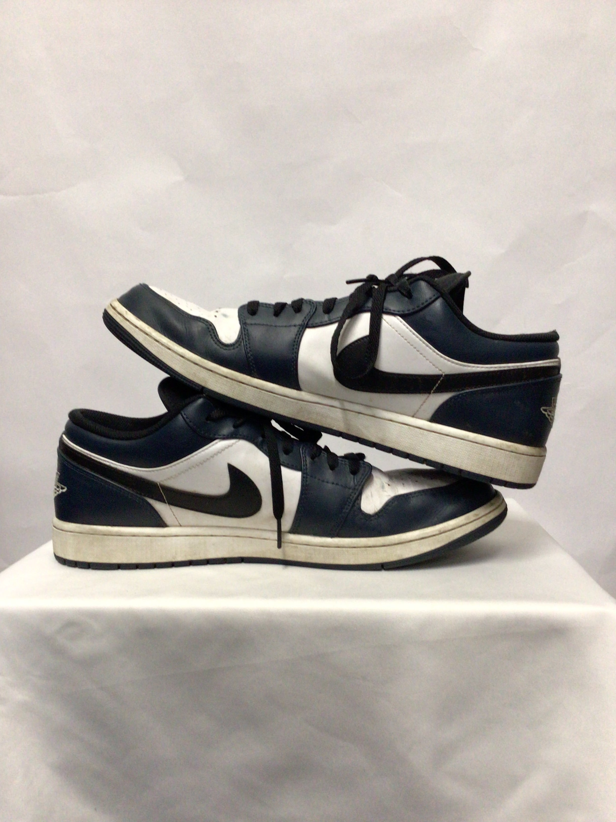 Nike air jordan 1 navy blue best sale