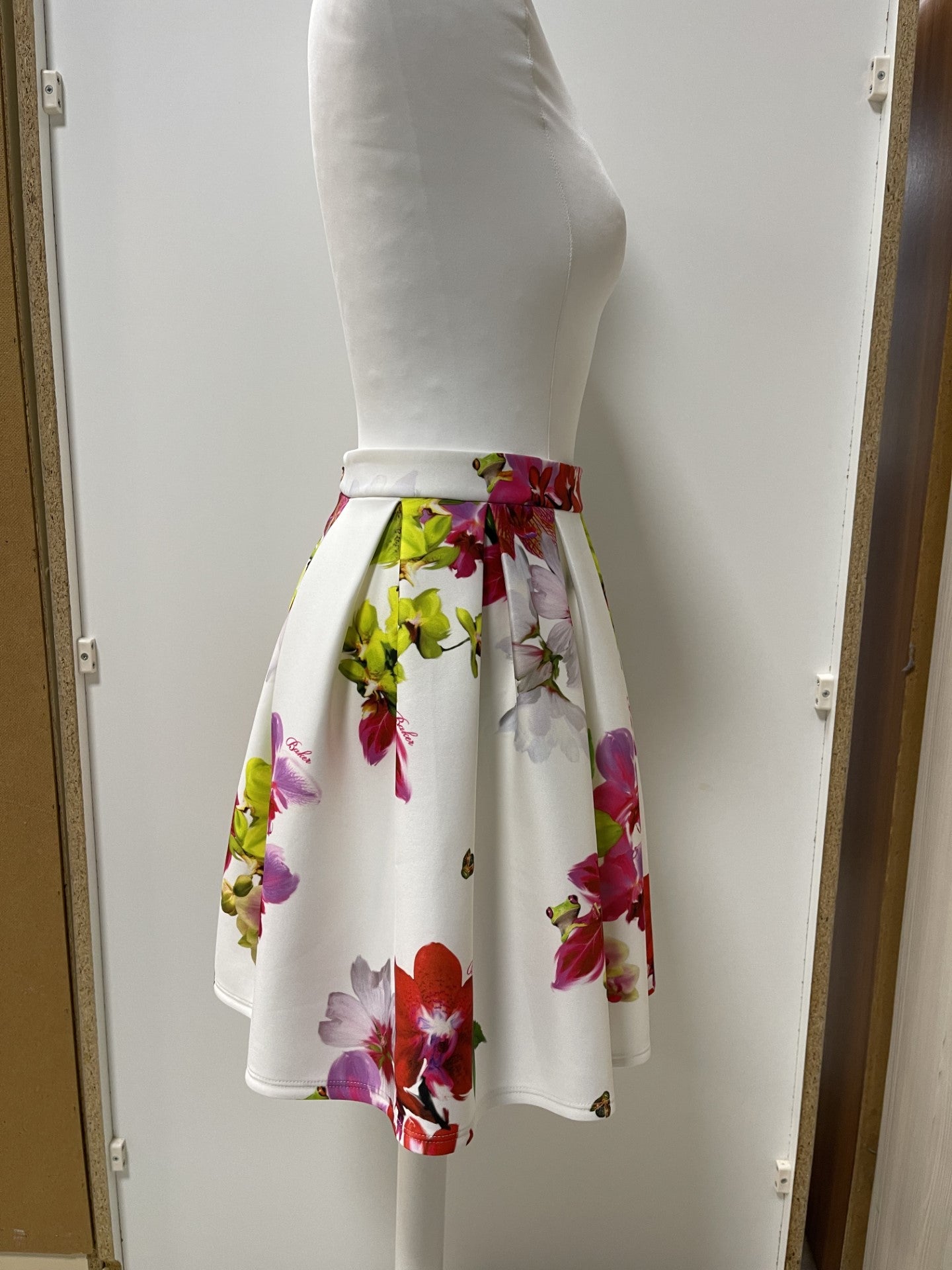 Floral skirt hotsell ted baker