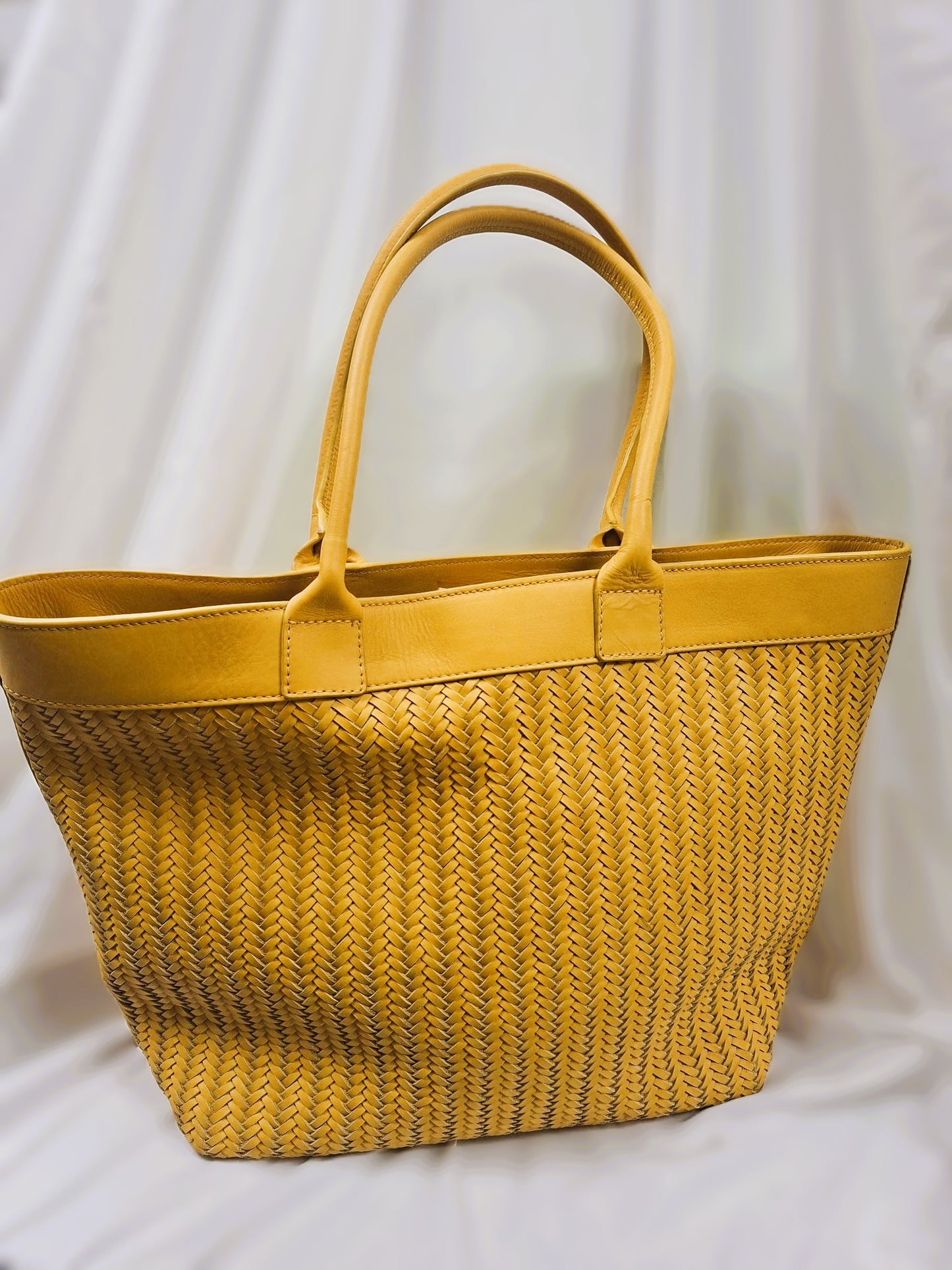 Boden Titania Woven Mustard Tote Bag