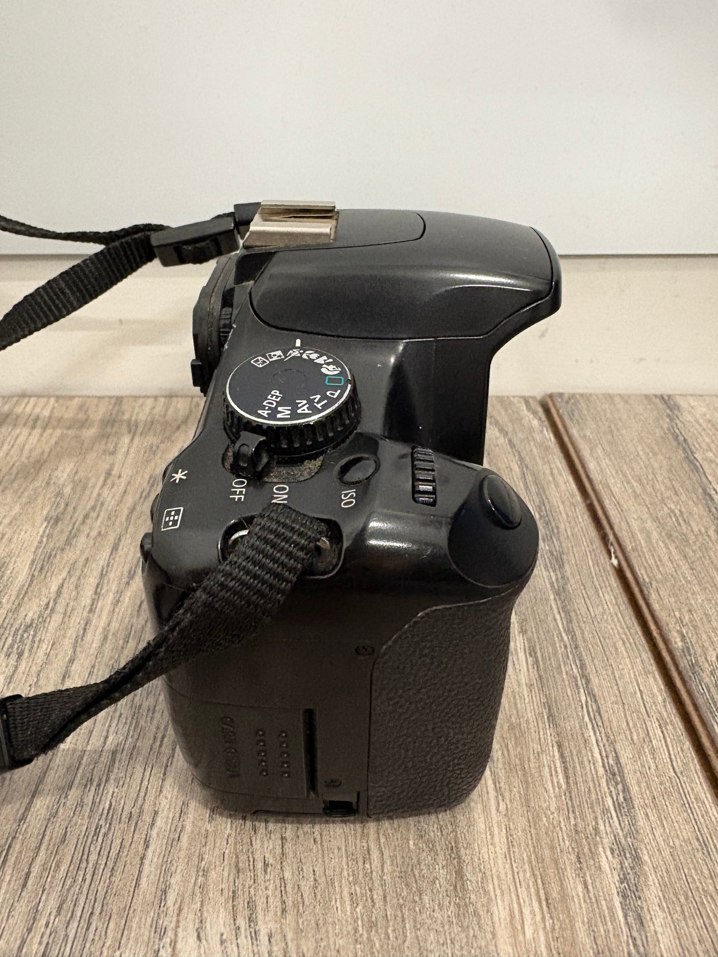 Canon EOS 450D Digital Camera Body