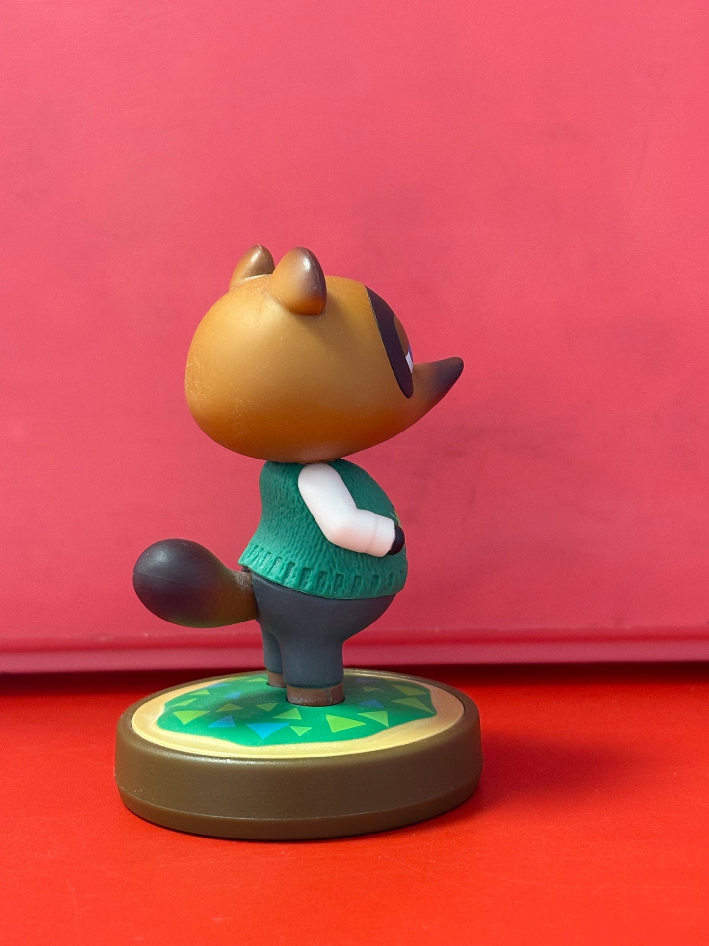 Tom Nook (Animal Crossing) Amiibo